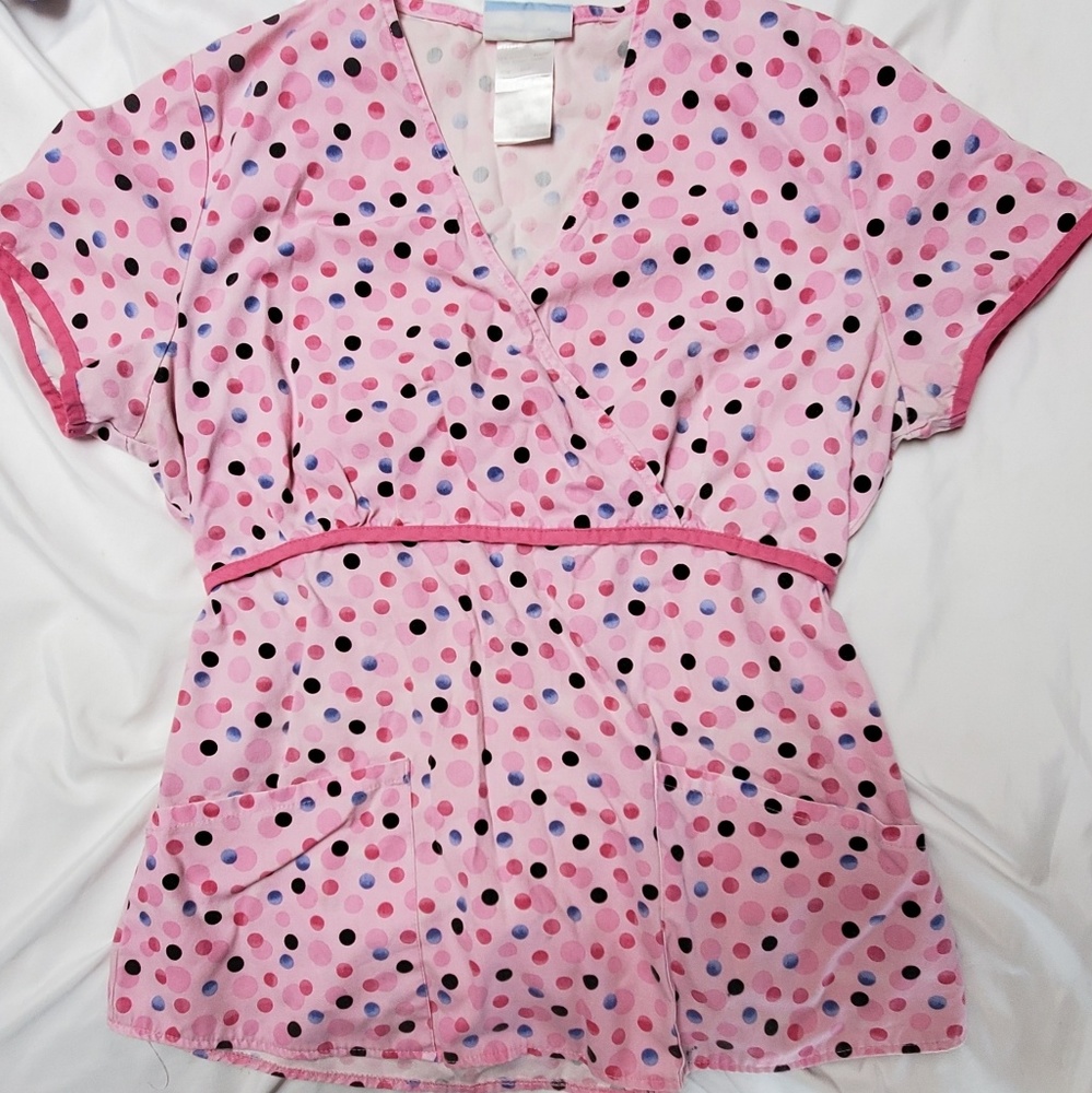 Scrub top